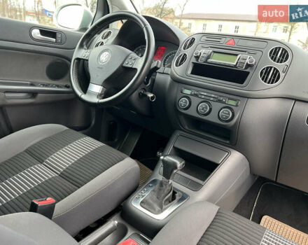Сірий Фольксваген Golf Plus, об'ємом двигуна 1.4 л та пробігом 183 тис. км за 7899 $, фото 20 на Automoto.ua