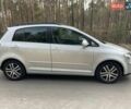 Серый Фольксваген Гольф Плюс, объемом двигателя 1.4 л и пробегом 226 тыс. км за 6000 $, фото 3 на Automoto.ua