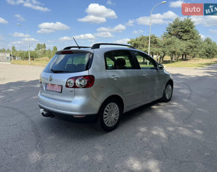 Серый Фольксваген Гольф Плюс, объемом двигателя 1.4 л и пробегом 181 тыс. км за 5800 $, фото 4 на Automoto.ua