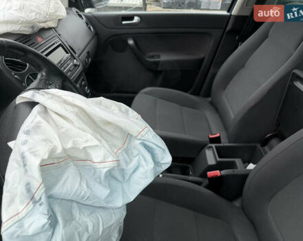 Сірий Фольксваген Golf Plus, об'ємом двигуна 1.4 л та пробігом 220 тис. км за 2500 $, фото 7 на Automoto.ua