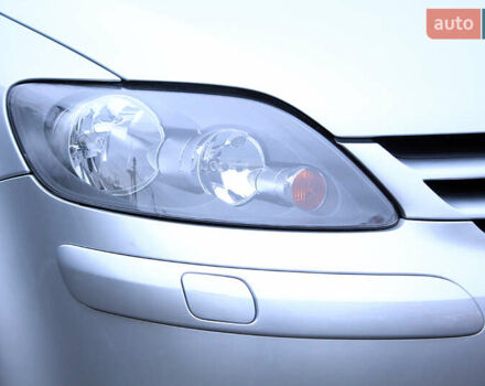 Серый Фольксваген Гольф Плюс, объемом двигателя 1.6 л и пробегом 189 тыс. км за 7800 $, фото 23 на Automoto.ua