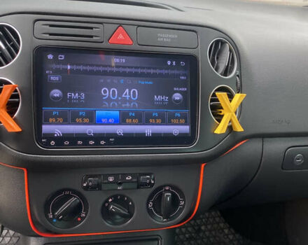 Серый Фольксваген Гольф Плюс, объемом двигателя 1.4 л и пробегом 231 тыс. км за 6600 $, фото 5 на Automoto.ua