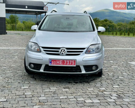 Серый Фольксваген Гольф Плюс, объемом двигателя 1.4 л и пробегом 225 тыс. км за 7550 $, фото 23 на Automoto.ua