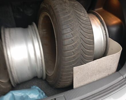 Сірий Фольксваген Golf Plus, об'ємом двигуна 0 л та пробігом 185 тис. км за 6400 $, фото 5 на Automoto.ua