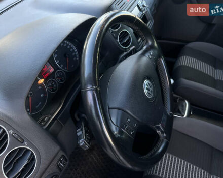 Фольксваген Гольф Плюс 2008 в Черкассах на Automoto.ua Серый Фольксваген Гольф Плюс, объемом двигателя 1.4 л и пробегом 238 тыс. км за 6599 $, фото 41 на Automoto.ua