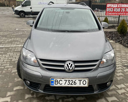 Серый Фольксваген Гольф Плюс, объемом двигателя 1.4 л и пробегом 231 тыс. км за 6600 $, фото 12 на Automoto.ua
