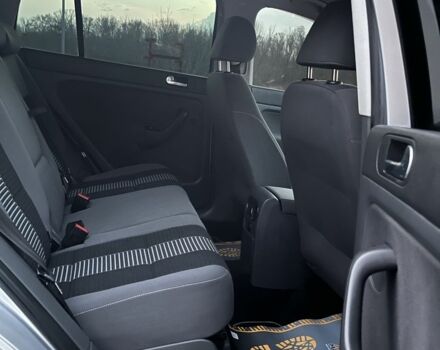 Серый Фольксваген Гольф Плюс, объемом двигателя 1.4 л и пробегом 243 тыс. км за 7300 $, фото 14 на Automoto.ua