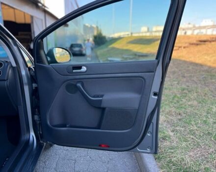 Сірий Фольксваген Golf Plus, об'ємом двигуна 1.4 л та пробігом 137 тис. км за 7950 $, фото 10 на Automoto.ua