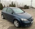 Серый Фольксваген Гольф Плюс, объемом двигателя 1.9 л и пробегом 250 тыс. км за 4200 $, фото 1 на Automoto.ua
