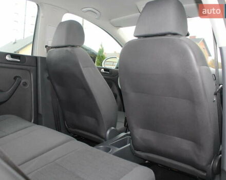 Фольксваген Гольф Плюс 2008 в Трускавце на Automoto.ua Серый Фольксваген Гольф Плюс, объемом двигателя 1.6 л и пробегом 195 тыс. км за 6790 $, фото 89 на Automoto.ua