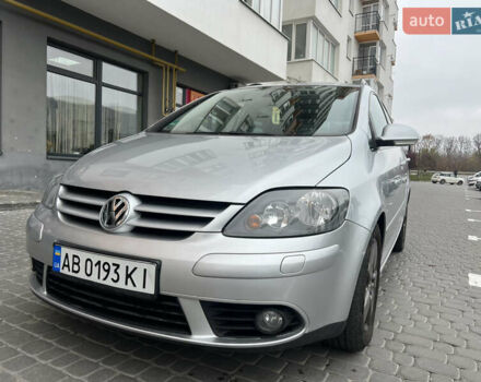 Серый Фольксваген Гольф Плюс, объемом двигателя 1.4 л и пробегом 226 тыс. км за 5400 $, фото 1 на Automoto.ua