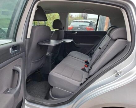 Фольксваген Гольф Плюс 2008 в Луцке на Automoto.ua Серый Фольксваген Гольф Плюс, объемом двигателя 0 л и пробегом 200 тыс. км за 5555 $, фото 10 на Automoto.ua