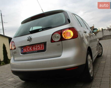 Фольксваген Гольф Плюс 2008 в Трускавце на Automoto.ua Серый Фольксваген Гольф Плюс, объемом двигателя 1.6 л и пробегом 195 тыс. км за 6790 $, фото 19 на Automoto.ua