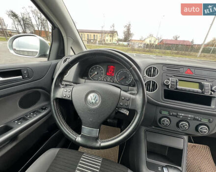 Сірий Фольксваген Golf Plus, об'ємом двигуна 1.4 л та пробігом 183 тис. км за 7899 $, фото 24 на Automoto.ua