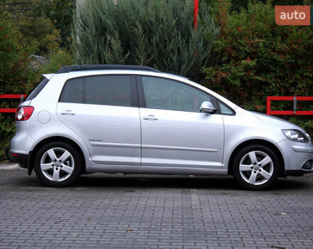 Серый Фольксваген Гольф Плюс, объемом двигателя 1.6 л и пробегом 189 тыс. км за 7800 $, фото 10 на Automoto.ua
