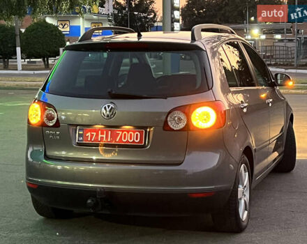 Серый Фольксваген Гольф Плюс, объемом двигателя 0 л и пробегом 221 тыс. км за 6300 $, фото 81 на Automoto.ua