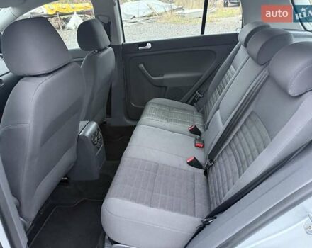 Серый Фольксваген Гольф Плюс, объемом двигателя 1.6 л и пробегом 189 тыс. км за 8400 $, фото 27 на Automoto.ua