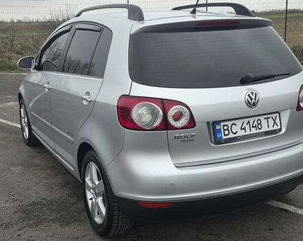 Серый Фольксваген Гольф Плюс, объемом двигателя 1.4 л и пробегом 211 тыс. км за 6400 $, фото 26 на Automoto.ua