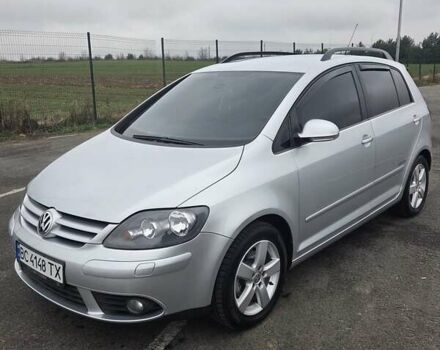 Серый Фольксваген Гольф Плюс, объемом двигателя 1.4 л и пробегом 211 тыс. км за 6400 $, фото 33 на Automoto.ua