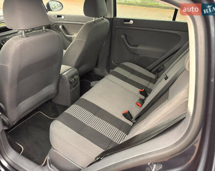 Серый Фольксваген Гольф Плюс, объемом двигателя 1.6 л и пробегом 128 тыс. км за 6700 $, фото 21 на Automoto.ua