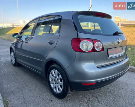 Сірий Фольксваген Golf Plus, об'ємом двигуна 1.4 л та пробігом 137 тис. км за 7950 $, фото 6 на Automoto.ua