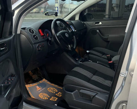 Серый Фольксваген Гольф Плюс, объемом двигателя 1.4 л и пробегом 243 тыс. км за 7300 $, фото 12 на Automoto.ua