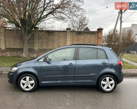 Серый Фольксваген Гольф Плюс, объемом двигателя 1.6 л и пробегом 165 тыс. км за 6850 $, фото 1 на Automoto.ua