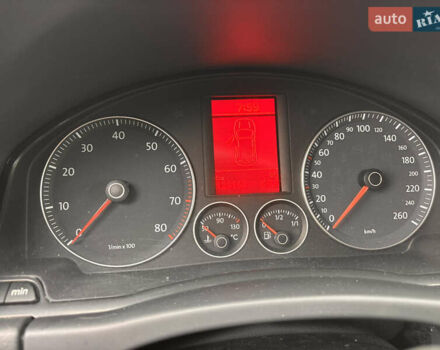 Серый Фольксваген Гольф Плюс, объемом двигателя 1.6 л и пробегом 128 тыс. км за 6700 $, фото 28 на Automoto.ua