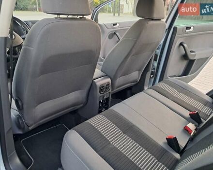 Сірий Фольксваген Golf Plus, об'ємом двигуна 1.4 л та пробігом 207 тис. км за 7200 $, фото 16 на Automoto.ua