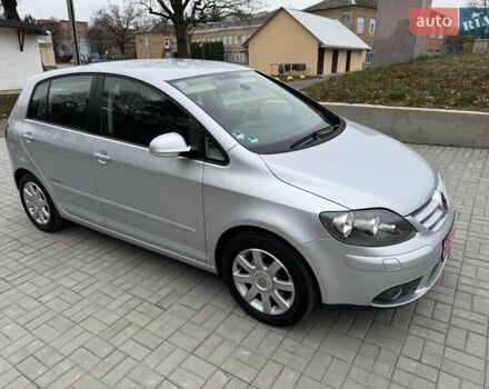 Серый Фольксваген Гольф Плюс, объемом двигателя 1.6 л и пробегом 127 тыс. км за 7550 $, фото 16 на Automoto.ua