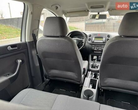 Серый Фольксваген Гольф Плюс, объемом двигателя 1.6 л и пробегом 127 тыс. км за 7550 $, фото 49 на Automoto.ua