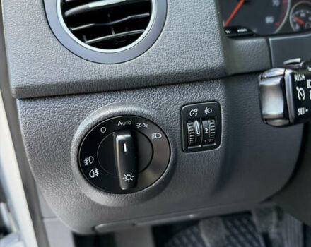 Серый Фольксваген Гольф Плюс, объемом двигателя 1.4 л и пробегом 181 тыс. км за 5800 $, фото 9 на Automoto.ua