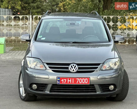 Серый Фольксваген Гольф Плюс, объемом двигателя 0 л и пробегом 221 тыс. км за 6300 $, фото 4 на Automoto.ua