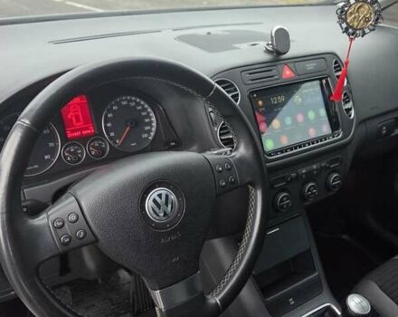 Серый Фольксваген Гольф Плюс, объемом двигателя 1.4 л и пробегом 211 тыс. км за 6400 $, фото 44 на Automoto.ua