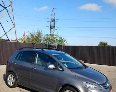 Серый Фольксваген Гольф Плюс, объемом двигателя 1.4 л и пробегом 185 тыс. км за 7199 $, фото 5 на Automoto.ua