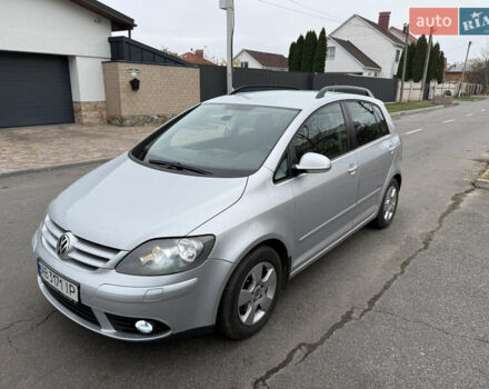 Серый Фольксваген Гольф Плюс, объемом двигателя 1.9 л и пробегом 230 тыс. км за 7800 $, фото 6 на Automoto.ua