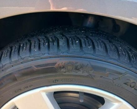 Серый Фольксваген Гольф Плюс, объемом двигателя 1.4 л и пробегом 185 тыс. км за 7199 $, фото 4 на Automoto.ua