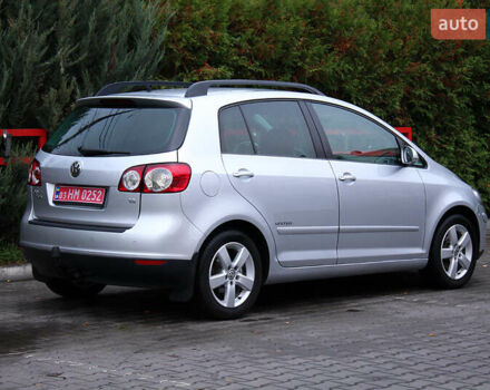 Серый Фольксваген Гольф Плюс, объемом двигателя 1.6 л и пробегом 189 тыс. км за 7800 $, фото 11 на Automoto.ua