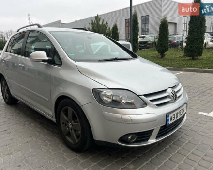 Серый Фольксваген Гольф Плюс, объемом двигателя 1.4 л и пробегом 226 тыс. км за 5400 $, фото 18 на Automoto.ua