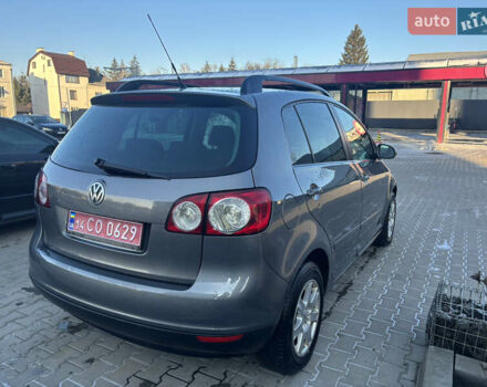 Сірий Фольксваген Golf Plus, об'ємом двигуна 1.4 л та пробігом 170 тис. км за 5700 $, фото 2 на Automoto.ua