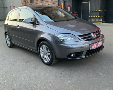 Фольксваген Гольф Плюс 2008 в Ахтырке на Automoto.ua Серый Фольксваген Гольф Плюс, объемом двигателя 1.6 л и пробегом 165 тыс. км за 6999 $, фото 14 на Automoto.ua