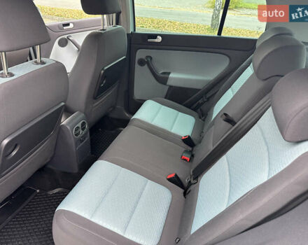 Сірий Фольксваген Golf Plus, об'ємом двигуна 1.4 л та пробігом 213 тис. км за 6900 $, фото 7 на Automoto.ua