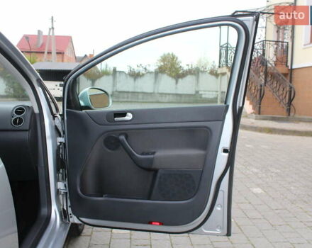 Фольксваген Гольф Плюс 2008 в Трускавце на Automoto.ua Серый Фольксваген Гольф Плюс, объемом двигателя 1.6 л и пробегом 195 тыс. км за 6790 $, фото 105 на Automoto.ua