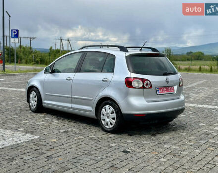 Серый Фольксваген Гольф Плюс, объемом двигателя 1.4 л и пробегом 225 тыс. км за 7550 $, фото 29 на Automoto.ua