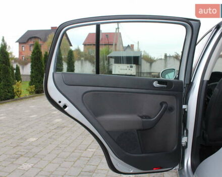 Фольксваген Гольф Плюс 2008 в Трускавце на Automoto.ua Серый Фольксваген Гольф Плюс, объемом двигателя 1.6 л и пробегом 195 тыс. км за 6790 $, фото 85 на Automoto.ua