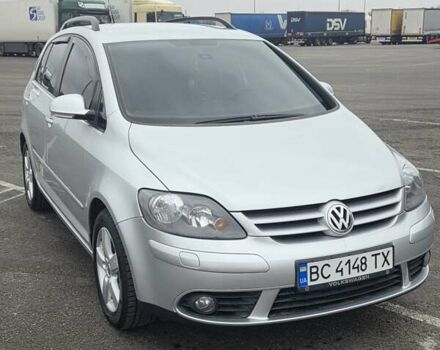 Серый Фольксваген Гольф Плюс, объемом двигателя 1.4 л и пробегом 211 тыс. км за 6400 $, фото 9 на Automoto.ua