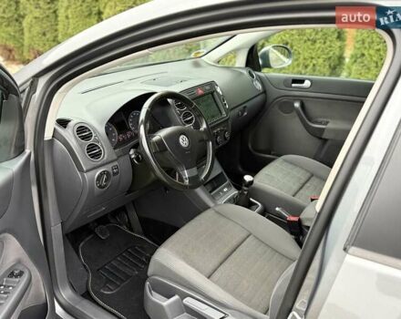 Серый Фольксваген Гольф Плюс, объемом двигателя 1.4 л и пробегом 155 тыс. км за 5700 $, фото 68 на Automoto.ua