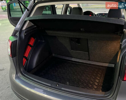 Серый Фольксваген Гольф Плюс, объемом двигателя 0 л и пробегом 221 тыс. км за 6300 $, фото 61 на Automoto.ua