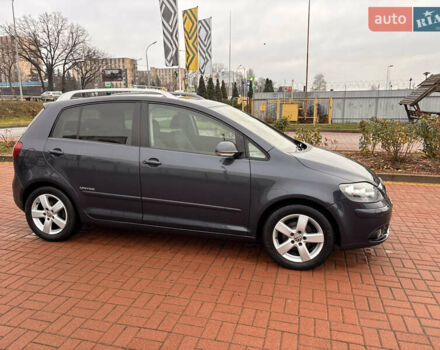 Серый Фольксваген Гольф Плюс, объемом двигателя 1.6 л и пробегом 128 тыс. км за 6700 $, фото 52 на Automoto.ua