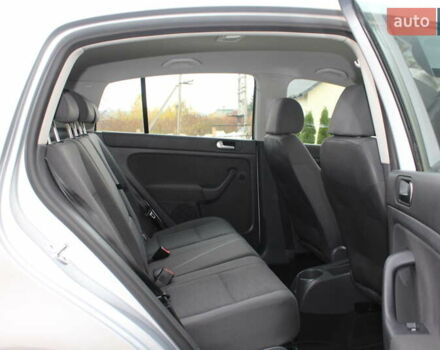 Фольксваген Гольф Плюс 2008 в Трускавце на Automoto.ua Серый Фольксваген Гольф Плюс, объемом двигателя 1.6 л и пробегом 195 тыс. км за 6790 $, фото 86 на Automoto.ua